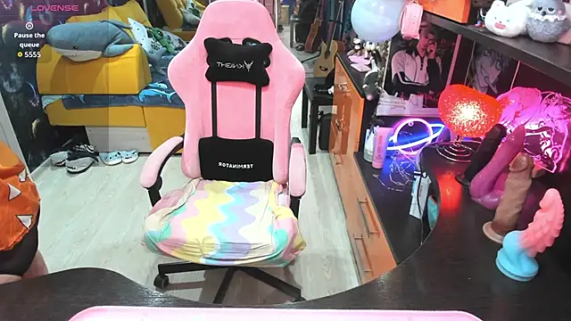 Snapshot of Softie_Sofy chatting on February 14, 2026, 4:02 am Softie Sofy online show from February 14, 2026, 4:02 am