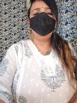 Snapshot of cute-tanvi chatting on September 9, 2025, 1:16 am cute-tanvi online show from September 9, 2025, 1:16 am