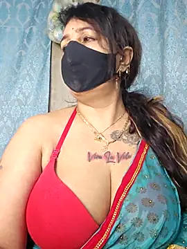 Snapshot of cute-tanvi chatting on December 15, 2025, 1:33 am cute-tanvi online show from December 15, 2025, 1:33 am