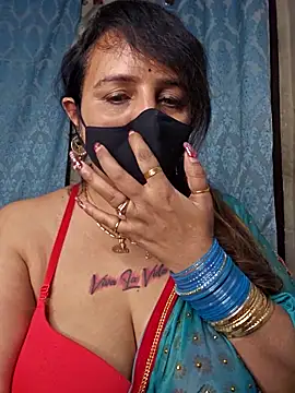 Snapshot of cute-tanvi chatting on December 15, 2025, 1:39 pm cute-tanvi online show from December 15, 2025, 1:39 pm