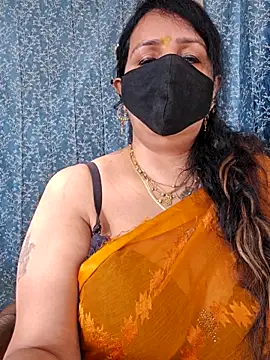 Snapshot of cute-tanvi chatting on March 18, 2025, 2:18 am cute-tanvi online show from March 18, 2025, 2:18 am