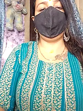Snapshot of cute-tanvi chatting on April 28, 2026, 12:53 am cute-tanvi online show from April 28, 2026, 12:53 am