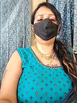 Snapshot of cute-tanvi chatting on March 20, 2025, 6:19 am cute-tanvi online show from March 20, 2025, 6:19 am