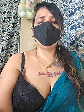 Snapshot of cute-tanvi chatting on October 1, 2025, 5:23 am cute-tanvi online show from October 1, 2025, 5:23 am