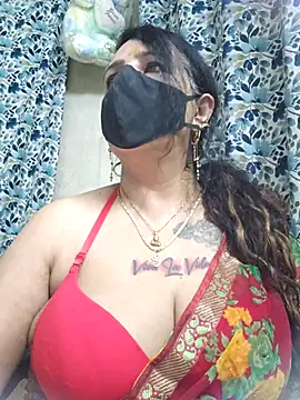 Snapshot of cute-tanvi chatting on October 8, 2025, 12:01 am cute-tanvi online show from October 8, 2025, 12:01 am