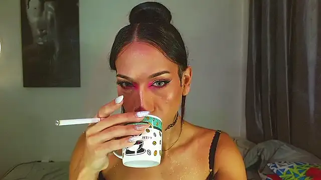 Snapshot of Kenisha_Sweet chatting on January 10, 2026, 5:52 pm Kenisha Sweet online show from January 10, 2026, 5:52 pm