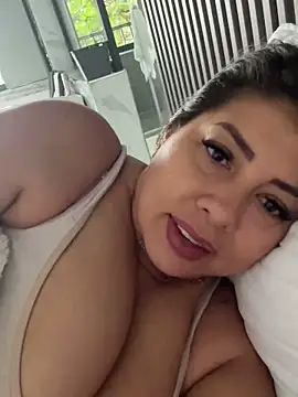 Snapshot of natural_bigboobs chatting on March 11, 2025, 12:28 pm natural bigboobs online show from March 11, 2025, 12:28 pm