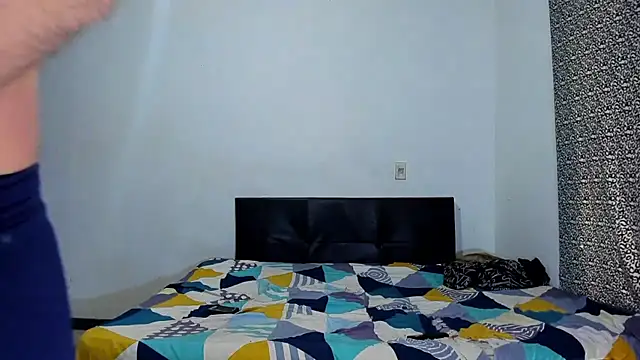 Snapshot of ares_sexxx chatting on March 24, 2026, 5:13 pm ares sexxx online show from March 24, 2026, 5:13 pm