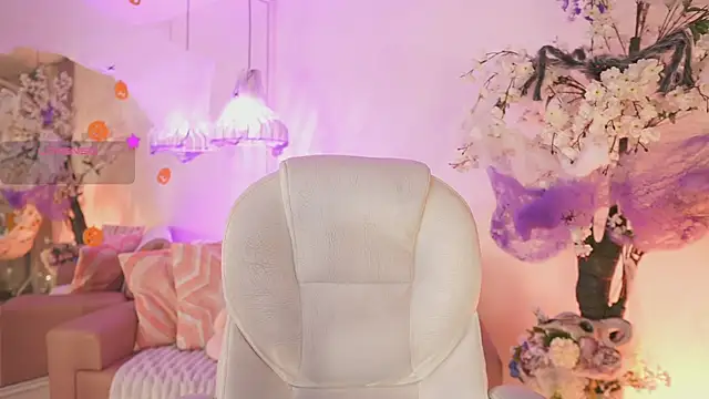 Snapshot of DalahiaRush chatting on November 1, 2025, 7:08 pm DalahiaRush online show from November 1, 2025, 7:08 pm