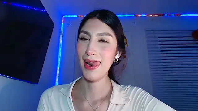 Snapshot of valeria_gonzales_ chatting on March 8, 2026, 2:04 am valeria gonzales online show from March 8, 2026, 2:04 am