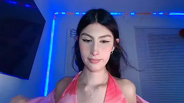 Snapshot of valeria_gonzales_ chatting on April 3, 2026, 2:40 am valeria gonzales online show from April 3, 2026, 2:40 am