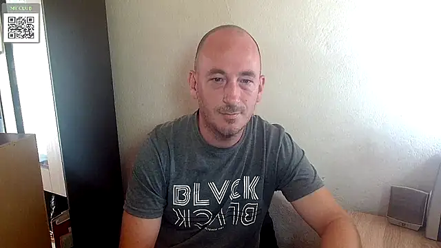 Snapshot of Johan___Barker chatting on September 11, 2025, 11:43 am Johan   Barker online show from September 11, 2025, 11:43 am