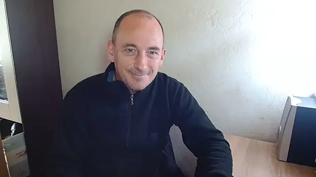 Snapshot of Johan___Barker chatting on October 9, 2025, 11:11 am Johan   Barker online show from October 9, 2025, 11:11 am