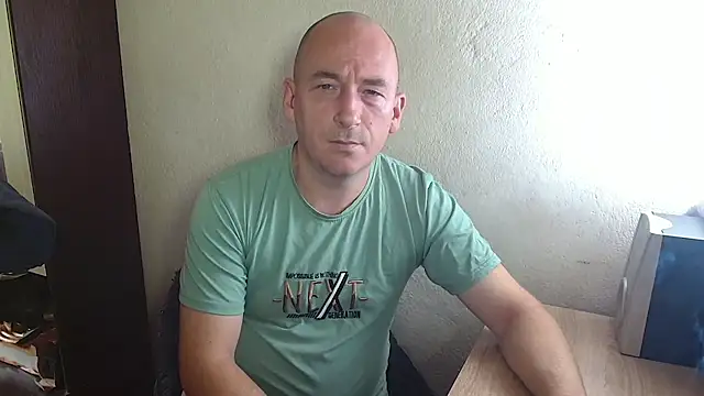 Snapshot of Johan___Barker chatting on October 12, 2025, 10:49 am Johan   Barker online show from October 12, 2025, 10:49 am