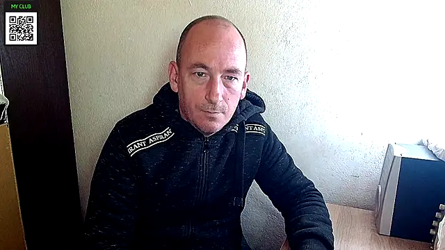 Snapshot of Johan___Barker chatting on October 21, 2025, 10:25 am Johan   Barker online show from October 21, 2025, 10:25 am