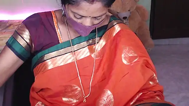 Snapshot of Novapol chatting on May 22, 2026, 5:11 pm Novapol online show from May 22, 2026, 5:11 pm