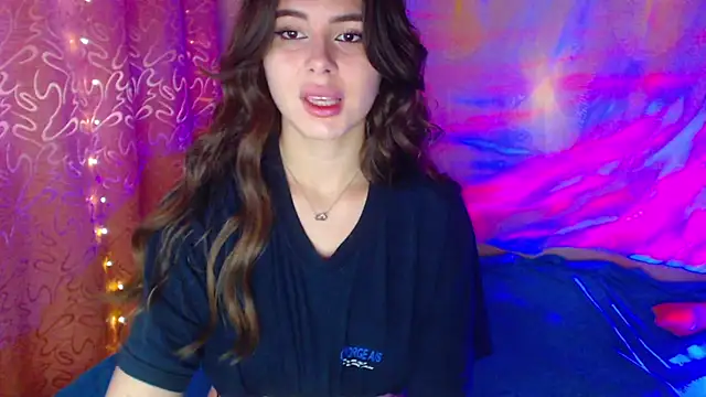 Snapshot of ViollinaLove chatting on October 28, 2025, 5:39 am ViollinaLove online show from October 28, 2025, 5:39 am