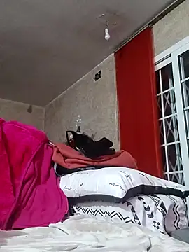 207RCCam online show from January 3, 2025, 11:01 pm