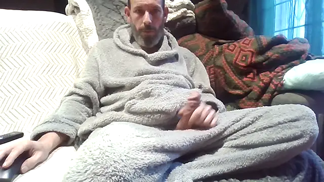 207RCCam online show from January 7, 2026, 7:57 am