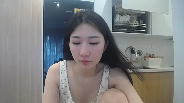 Snapshot of Asiagirll chatting on May 21, 2026, 7:28 am Asiagirll online show from May 21, 2026, 7:28 am