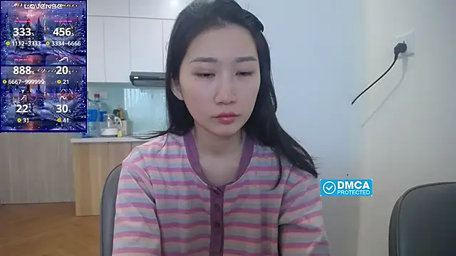 Snapshot of Asiagirll chatting on December 15, 2025, 1:33 am Asiagirll online show from December 15, 2025, 1:33 am