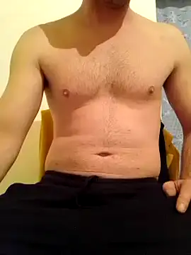 Rolandxxxr online show from February 24, 2025, 5:09 pm