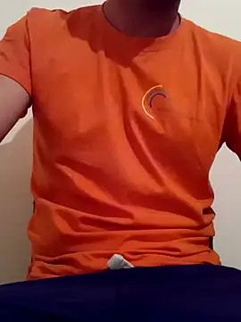 Rolandxxxr online show from January 24, 2025, 4:17 pm