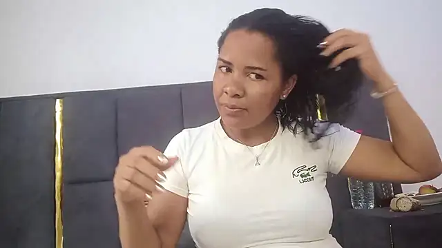 Snapshot of aleixane chatting on November 29, 2025, 8:03 am aleixane online show from November 29, 2025, 8:03 am