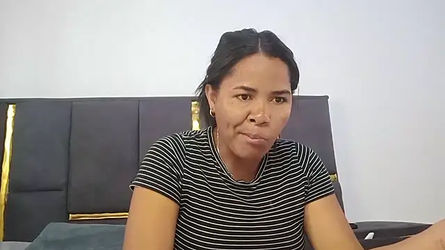 Snapshot of aleixane chatting on March 25, 2026, 8:35 am aleixane online show from March 25, 2026, 8:35 am