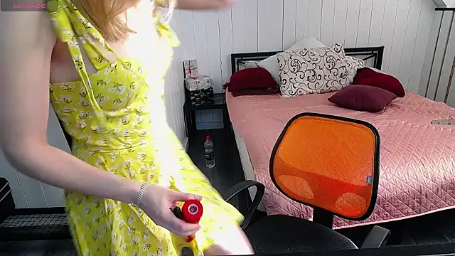 CindyJonson online show from March 12, 2025, 8:08 am