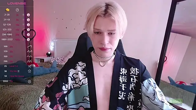 Snapshot of rainbow__salt chatting on March 12, 2025, 10:37 am rainbow  salt online show from March 12, 2025, 10:37 am