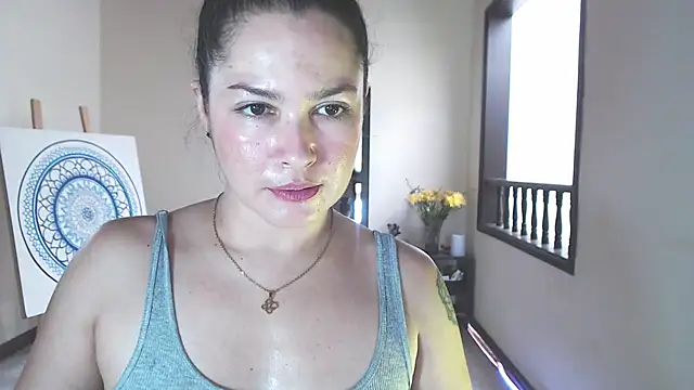 solamatista11 online show from March 9, 2025, 8:42 pm