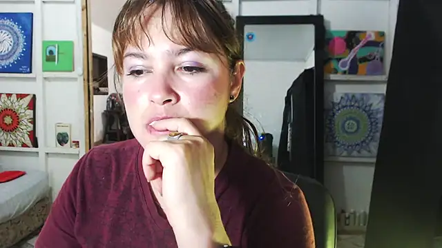 solamatista11 online show from September 26, 2025, 8:49 pm