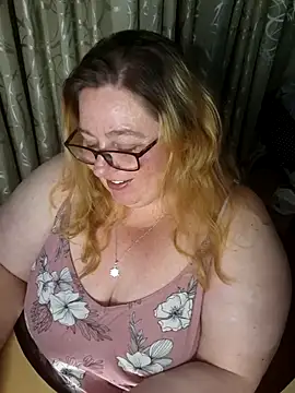 Iceprincess2bad4u online show from November 30, 2025, 5:47 pm