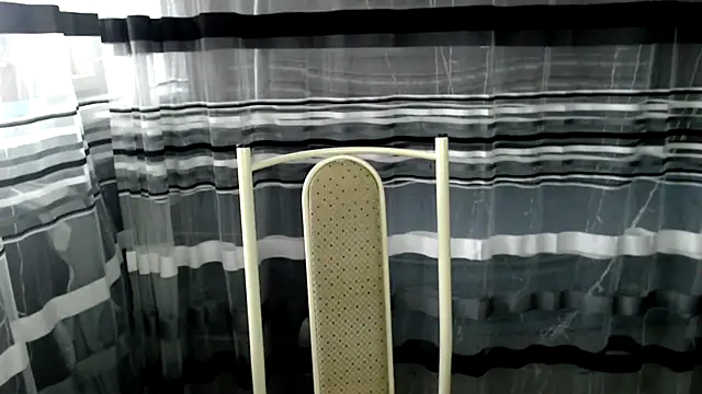 cold lollipop online show from March 6, 2025, 7:14 am