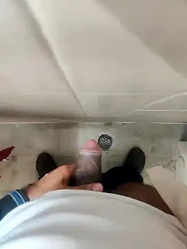 Snapshot of mayavi_baba chatting on February 6, 2025, 7:40 pm mayavi baba online show from February 6, 2025, 7:40 pm