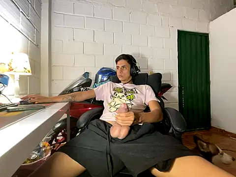 Max TheHorseDick online show from September 20, 2025, 7:24 am