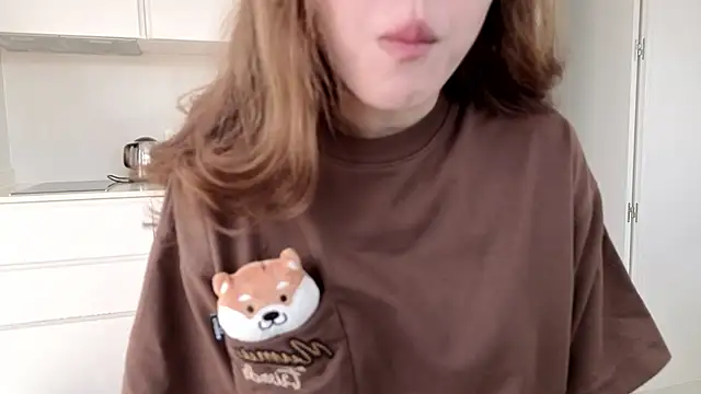 Snapshot of TammiLou chatting on April 2, 2026, 10:33 am TammiLou online show from April 2, 2026, 10:33 am