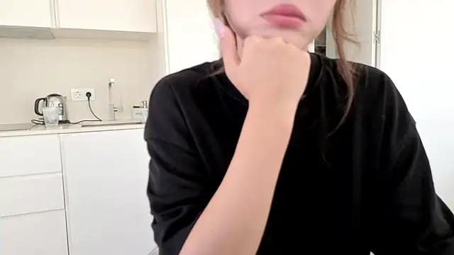 Snapshot of TammiLou chatting on March 24, 2026, 1:22 pm TammiLou online show from March 24, 2026, 1:22 pm