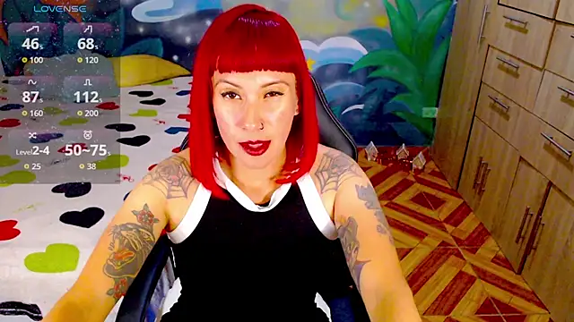 Snapshot of Eimy_lorens chatting on December 15, 2025, 11:20 pm Eimy lorens online show from December 15, 2025, 11:20 pm