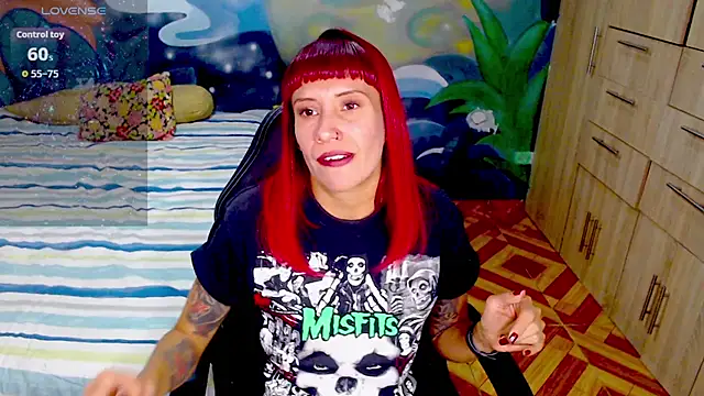 Eimy lorens online show from June 21, 2026, 10:54 am