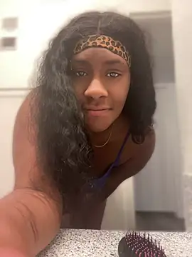 Snapshot of Foreignthababyy chatting on May 10, 2026, 1:14 pm Foreignthababyy online show from May 10, 2026, 1:14 pm