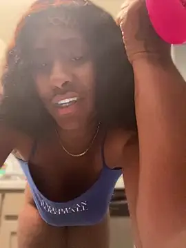 Snapshot of Foreignthababyy chatting on May 11, 2026, 9:23 pm Foreignthababyy online show from May 11, 2026, 9:23 pm