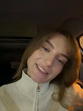 Snapshot of -AngelAri- chatting on March 4, 2026, 6:04 pm -AngelAri- online show from March 4, 2026, 6:04 pm