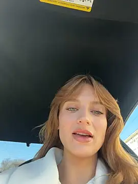 Snapshot of -AngelAri- chatting on March 22, 2026, 9:11 am -AngelAri- online show from March 22, 2026, 9:11 am