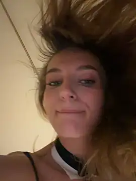 Snapshot of -AngelAri- chatting on March 21, 2026, 9:08 pm -AngelAri- online show from March 21, 2026, 9:08 pm