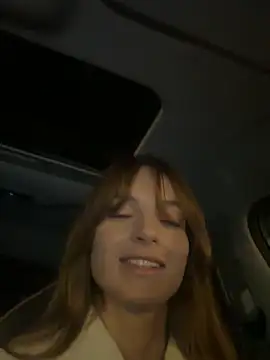 Snapshot of -AngelAri- chatting on March 13, 2026, 6:02 pm -AngelAri- online show from March 13, 2026, 6:02 pm