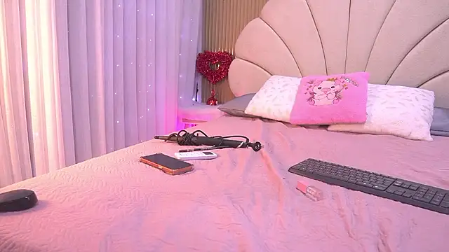 mssburbuja online show from February 21, 2026, 3:08 am