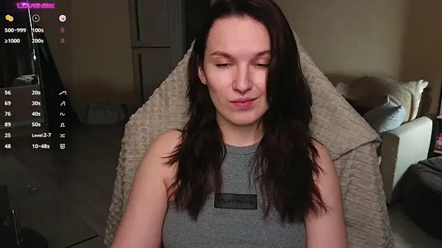 Snapshot of Val_lava chatting on June 11, 2026, 6:38 pm Val lava online show from June 11, 2026, 6:38 pm