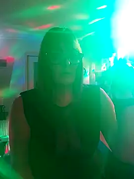 Snapshot of COUPLE4VOYEUR01 chatting on February 15, 2025, 8:34 pm COUPLE4VOYEUR01 online show from February 15, 2025, 8:34 pm